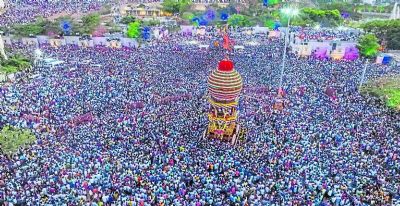 ಅದ್ದೂರಿಯಾಗಿ ನೆರವೇರಿದ ಕೊಪ್ಪಳ ಶ್ರೀಗವಿಸಿದ್ದೇಶ್ವರ ರಥೋತ್ಸವ