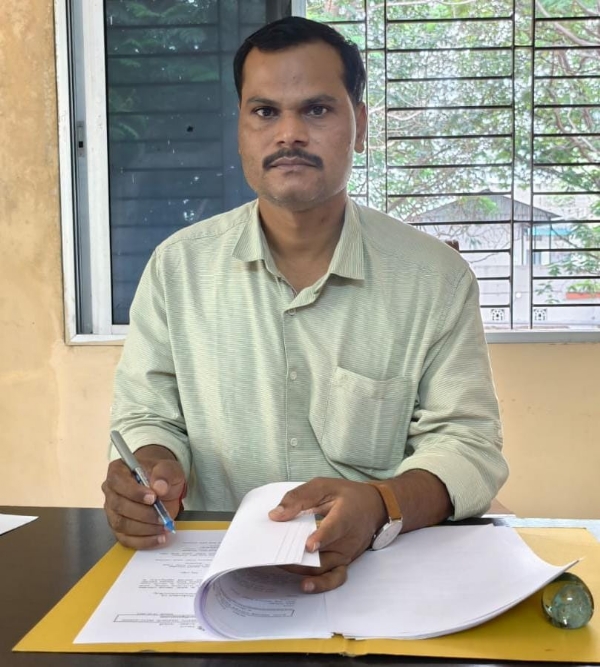 ಹಿರಿಯ ಸಹಾಯಕ ನಿರ್ದೇಶಕರಾಗಿ ಡಾ.ಸುರೇಶ ಜಿ ಅಧಿಕಾರ ಸ್ವೀಕಾರ