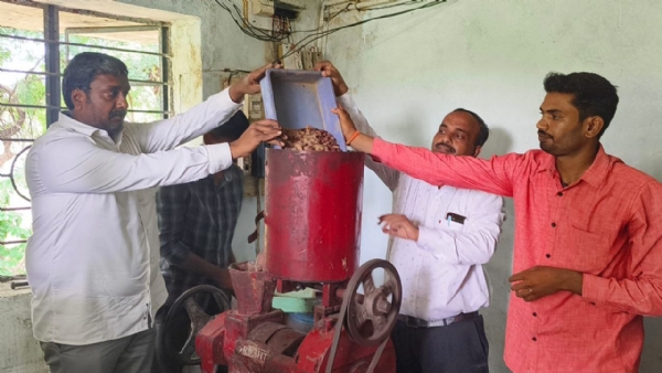 ಜೈವಿಕ ಇಂಧನ ಉದ್ಯಾನವನ :  ಜೈವಿಕ ಇಂಧನ ಅಭಿವೃದ್ಧಿ ಮಂಡಳಿಯ ಅಧ್ಯಕ್ಷ ಸುಧೀಂದ್ರ ಭೇಟಿ