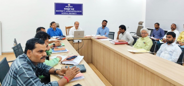 ದೀಪಾವಳಿಯಲ್ಲಿ ಅಹಿತಕರ ಘಟನೆಗಳು ನಡೆಯದಂತೆ ನೋಡಿಕೊಳ್ಳಬೇಕು: ಜಿಲ್ಲಾಧಿಕಾರಿ ಡಾ. ಸುರೇಶ ಬಿ. ಇಟ್ನಾಳ
