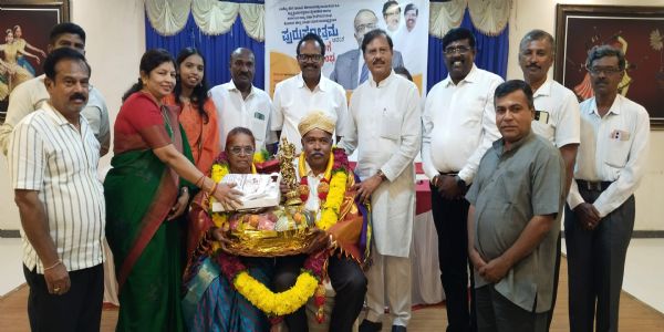 ನೌಕರರ ಸಂಘದ ಮಾಜಿ ಉಪಾಧ್ಯಕ್ಷ ಪುರುಷೋತ್ತಮ್‌ರಿಗೆ ಅಭಿನಂದನೆ