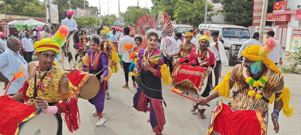 ರಾಯಚೂರು: ದಸರಾ ಸಂಭ್ರಮ: ಪಾಲಿಕೆಯಿಂದ ವಿಶಿಷ್ಟವಾಗಿ ನಾಡದೇವಿ ಮೆರವಣಿಗೆ