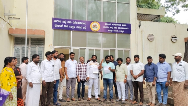 ರಮೇಶ್ ಕತ್ತಿ ವಿರುದ್ಧ ಜಾತಿ ನಿಂದನೆ ಪ್ರಕರಣ ದಾಖಲಿಸಲು ಆಗ್ರಹ