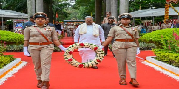 ಪೊಲೀಸ್ ಇಲಾಖೆ ಶಾಂತಿ-ಸುವ್ಯವಸ್ಥೆ ಕಾಪಾಡಿದರೆ ರಾಜ್ಯದ ಅಭಿವೃದ್ಧಿ ಸಾಧ್ಯ : ಸಿದ್ದರಾಮಯ್ಯ