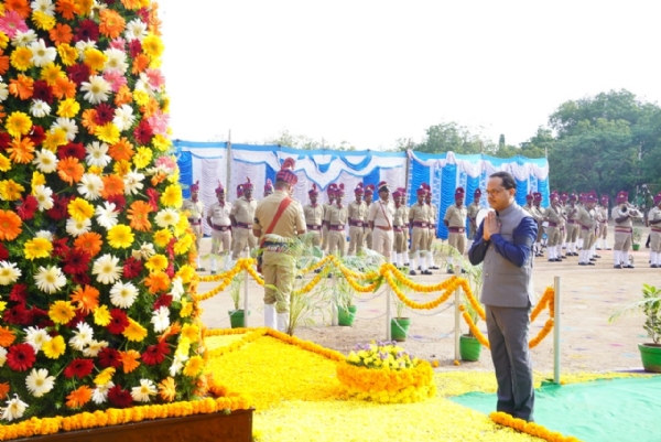 ಕರ್ತವ್ಯದಲ್ಲಿ ಹುತಾತ್ಮರದವರ ಸೇವೆಯನ್ನು ಗೌರವಿಸೋಣ: ಜಿಲ್ಲಾಧಿಕಾರಿ  ನಾಗೇಂದ್ರ ಪ್ರಸಾದ್.ಕೆ