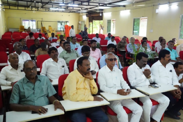 ಬ್ರಿಟಿಷರ ವಿರುದ್ಧ ಹೋರಾಡಿ ಮಹಿಳೆಯರಿಗೆ ಸ್ಪೂರ್ತಿಯಾಗಿದ್ದ ಕಿತ್ತೂರು ರಾಣಿ ಚೆನ್ನಮ್ಮ: ಲಿಡ್ಕರ್ ಅಧ್ಯಕ್ಷ ಮುಂಡರಗಿ ನಾಗರಾಜ ಬ್ರಿಟಿಷರ ವಿರುದ್ಧ ಹೋರಾಡಿ ಮಹಿಳೆಯರಿಗೆ ಸ್ಪೂರ್ತಿಯಾಗಿದ್ದ ಕಿತ್ತೂರು ರಾಣಿ ಚೆನ್ನಮ್ಮ: ಲಿಡ್ಕರ್ ಅಧ್ಯಕ್ಷ ಮುಂಡರಗಿ ನಾಗರಾಜ