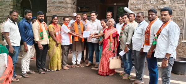 ಶಾಸಕರ ಹುಟ್ಟುಹಬ್ಬ : ಕಾನೂನುಬಾಹಿರವಾಗಿ ಫ್ಲೆಕ್ಸ್ಗಳ ಪ್ರದರ್ಶನ ; ಕ್ರಮಕ್ಕೆ ಬಿಜೆಪಿ ಆಗ್ರಹ ಶಾಸಕರ ಹುಟ್ಟುಹಬ್ಬ : ಕಾನೂನುಬಾಹಿರವಾಗಿ ಫ್ಲೆಕ್ಸ್ಗಳ ಪ್ರದರ್ಶನ ; ಕ್ರಮಕ್ಕೆ ಬಿಜೆಪಿ ಆಗ್ರಹ