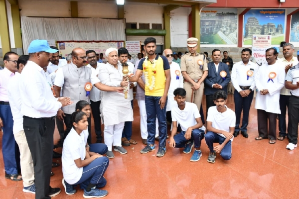 ಪೋಟೋ ಪೋಟೋ