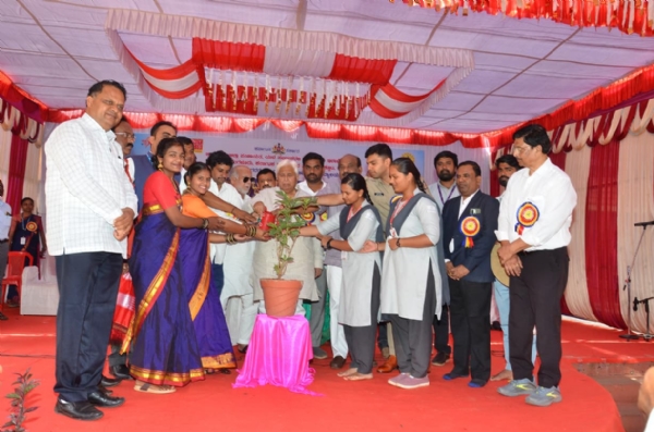 ಪೋಟೋ ಪೋಟೋ