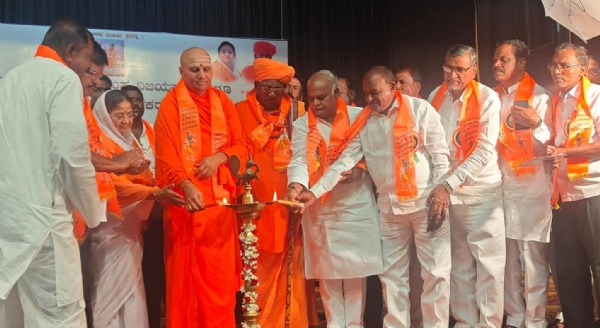 ಸಚಿವ ಸಚಿವ