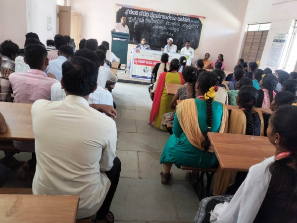 ದಿನನಿತ್ಯದ ಆಹಾರದಲ್ಲಿ ಅಯೋಡಿನ್ ಅಂಶವಿರುವ ಉಪ್ಪನ್ನೇ ಬಳಸಿ: ಶಿವಾನಂದ ವ್ಹಿ.ಪಿ. ದಿನನಿತ್ಯದ ಆಹಾರದಲ್ಲಿ ಅಯೋಡಿನ್ ಅಂಶವಿರುವ ಉಪ್ಪನ್ನೇ ಬಳಸಿ: ಶಿವಾನಂದ ವ್ಹಿ.ಪಿ.