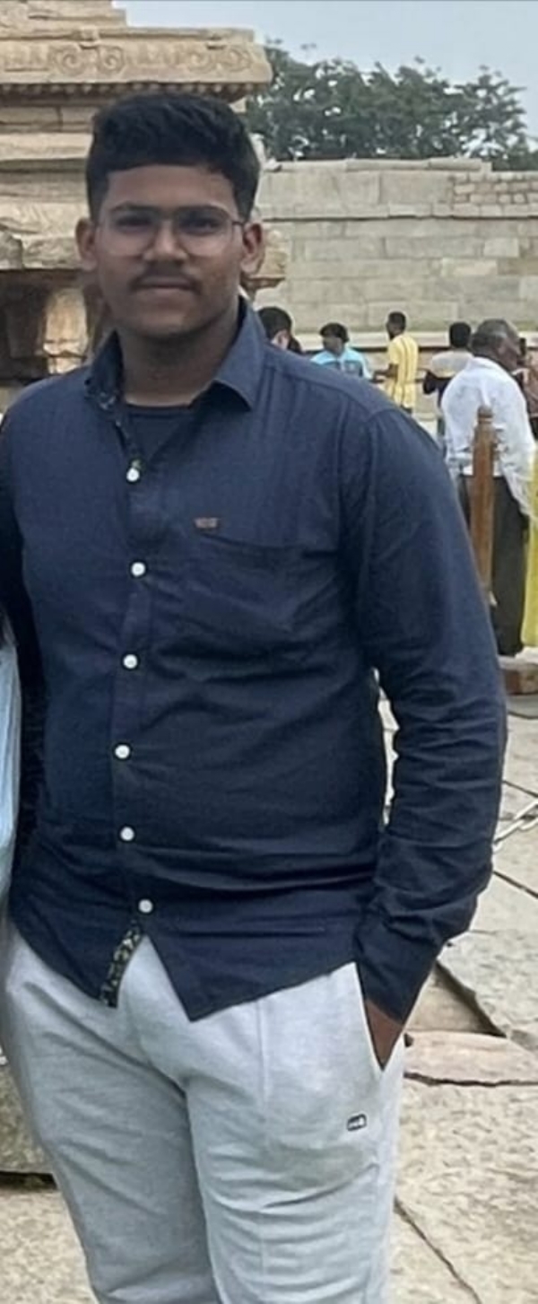 ಹಂಪಿ ಪ್ರವಾಸಿ ಯುವಕ ಕಾಣೆ ಹಂಪಿ ಪ್ರವಾಸಿ ಯುವಕ ಕಾಣೆ