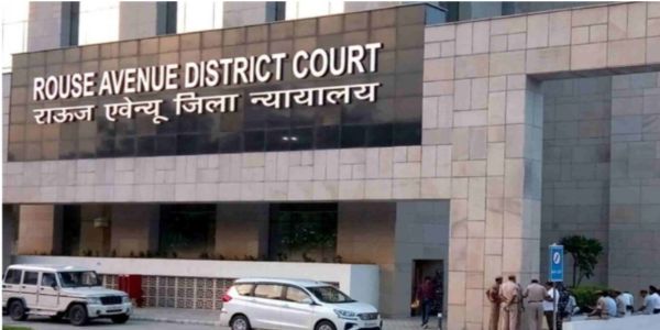 ತ್ವರಿತ ಗತಿಯಲ್ಲಿ ಕೇಜ್ರಿವಾಲ್ ವಿರುದ್ಧದ ಭ್ರಷ್ಟಾಚಾರ ಪ್ರಕರಣದ ತನಿಖೆ : ನ್ಯಾಯಾಲಯ ನಿರ್ದೇಶನ