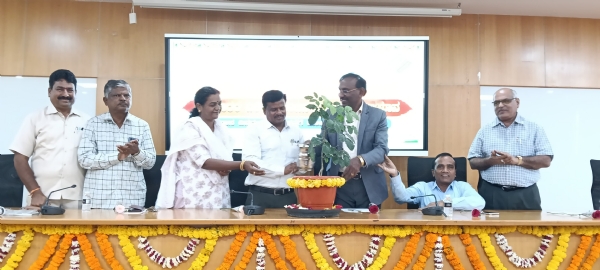 ಕೃಷಿ ವಿಜ್ಞಾನಗಳ ವಿಶ್ವವಿದ್ಯಾಲಯದಲ್ಲಿ 2ನೇ ಮತದಾರರ ವಿಶೇಷ ಮಿಂಚಿನ ನೋಂದಣಿ ಅಭಿಯಾನ ಕೃಷಿ ವಿಜ್ಞಾನಗಳ ವಿಶ್ವವಿದ್ಯಾಲಯದಲ್ಲಿ 2ನೇ ಮತದಾರರ ವಿಶೇಷ ಮಿಂಚಿನ ನೋಂದಣಿ ಅಭಿಯಾನ