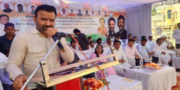 ಗ್ಯಾರಂಟಿ ಯೋಜನೆಗಳಿಗೆ ವಾರ್ಷಿಕ ರೂ.60 ಸಾವಿರ ಕೋಟಿ ವ್ಯಯ : ಸಚಿವ ಸಂತೋಷ ಲಾಡ್