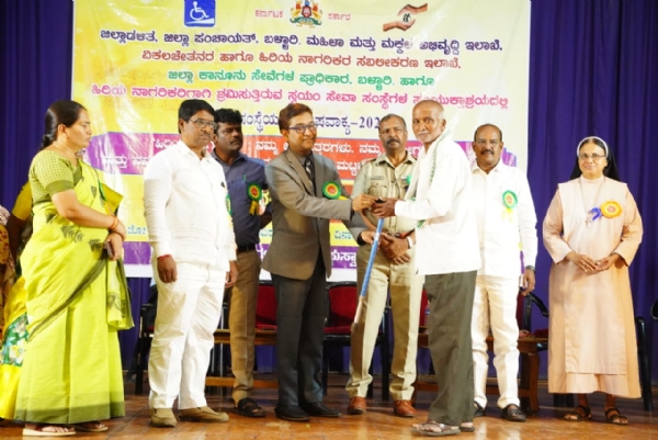 ದೇಶದ ಅಭಿವೃದ್ಧಿಗೆ ಹಿರಿಯ ನಾಗರಿಕರ ಮಾರ್ಗದರ್ಶನ ಅವಶ್ಯಕ