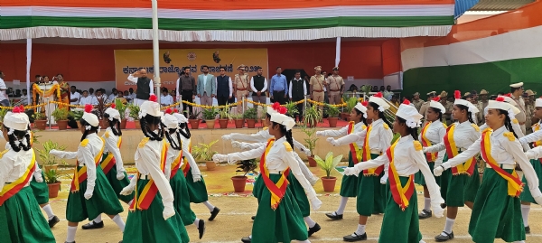 ಸಮೃದ್ಧ ಕರ್ನಾಟಕ ಕಟ್ಟಲು ರಾಜ್ಯ ಸರ್ಕಾರ ಬದ್ಧ: ಡಾ.ಶರಣಪ್ರಕಾಶ ಪಾಟೀಲ