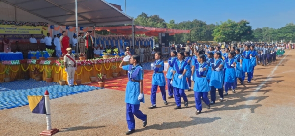 ಮದರಸಾಗಳಲ್ಲಿ ಕನ್ನಡ ಕಲಿಕೆ ಕಡ್ಡಾಯ : ಸಚಿವ ಜಮೀರ್ ಅಹ್ಮದ್ ಖಾನ್ ಮದರಸಾಗಳಲ್ಲಿ ಕನ್ನಡ ಕಲಿಕೆ ಕಡ್ಡಾಯ : ಸಚಿವ ಜಮೀರ್ ಅಹ್ಮದ್ ಖಾನ್