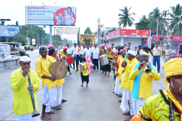 ಕನ್ನಡ ಭಾಷೆಯನ್ನು ಉಳಿಸಿ, ಬೆಳಸಿಕೊಂಡು ಹೋಗೋಣ : ಸಚಿವ ಶಿವರಾಜ ತಂಗಡಗಿ