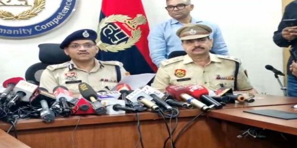 ಫರಿದಾಬಾದ್‌ನಲ್ಲಿ 360 ಕೆಜಿ ಅಮೋನಿಯಂ ನೈಟ್ರೇಟ್ ಮತ್ತು ಶಸ್ತ್ರಾಸ್ತ್ರ ವಶ