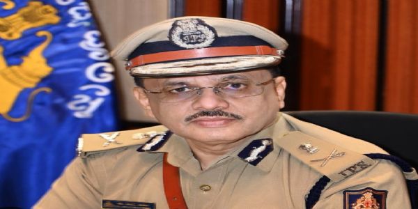 ದೆಹಲಿಯಲ್ಲಿ ಸ್ಫೋಟ : ಕರ್ನಾಟಕದಲ್ಲಿ ಕಟ್ಟೆಚ್ಚರಕ್ಕೆ ಡಿಜಿಪಿ ಸೂಚನೆ