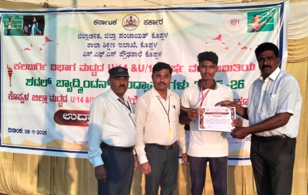 ಕೊಪ್ಪಳ ನ್ಯಾಷನಲ್ ಆಂಗ್ಲ ಮಾಧ್ಯಮ ಪ್ರೌಢ ಶಾಲೆ ವಿದ್ಯಾರ್ಥಿ ನಬೀಸಾಬ್ ಚಕ್ರ ಎಸೆತದಲ್ಲಿ ರಾಜ್ಯ ಮಟ್ಟಕ್ಕೆ ಆಯ್ಕೆ