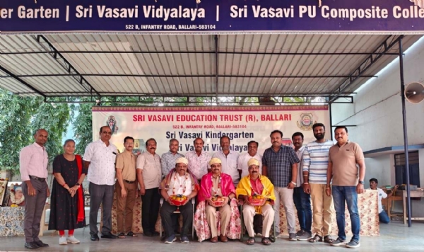 ಇಂದಿನ ವಿದ್ಯಾರ್ಥಿಗಳೇ ಭವಿಷ್ಯದ ಪ್ರಜೆಗಳು : ಅವ್ವಾರು ಮಂಜುನಾಥ್ ಇಂದಿನ ವಿದ್ಯಾರ್ಥಿಗಳೇ ಭವಿಷ್ಯದ ಪ್ರಜೆಗಳು : ಅವ್ವಾರು ಮಂಜುನಾಥ್