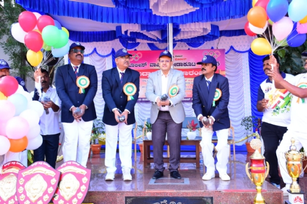 ಕೊಪ್ಪಳ : ಮಾನಸಿಕ ಒತ್ತಡ ನಿವಾರಣೆಗೆ ಕ್ರೀಡೆಗಳು ಸಹಕಾರಿ- ಜಿಲ್ಲಾಧಿಕಾರಿ ಡಾ. ಸುರೇಶ ಇಟ್ನಾಳ ಕೊಪ್ಪಳ : ಮಾನಸಿಕ ಒತ್ತಡ ನಿವಾರಣೆಗೆ ಕ್ರೀಡೆಗಳು ಸಹಕಾರಿ- ಜಿಲ್ಲಾಧಿಕಾರಿ ಡಾ. ಸುರೇಶ ಇಟ್ನಾಳ