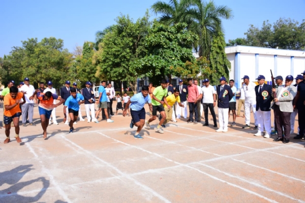 ಕೊಪ್ಪಳ : ಮಾನಸಿಕ ಒತ್ತಡ ನಿವಾರಣೆಗೆ ಕ್ರೀಡೆಗಳು ಸಹಕಾರಿ- ಜಿಲ್ಲಾಧಿಕಾರಿ ಡಾ. ಸುರೇಶ ಇಟ್ನಾಳ ಕೊಪ್ಪಳ : ಮಾನಸಿಕ ಒತ್ತಡ ನಿವಾರಣೆಗೆ ಕ್ರೀಡೆಗಳು ಸಹಕಾರಿ- ಜಿಲ್ಲಾಧಿಕಾರಿ ಡಾ. ಸುರೇಶ ಇಟ್ನಾಳ