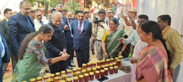 ಆರೋಗ್ಯ ಶಿಬಿರ, ಕಾನೂನು ಸಾಕ್ಷರತೆಯಲ್ಲಿ ಮಾಜಿ ದೇವದಾಸಿಯರು ಭಾಗಿ ಆರೋಗ್ಯ ಶಿಬಿರ, ಕಾನೂನು ಸಾಕ್ಷರತೆಯಲ್ಲಿ ಮಾಜಿ ದೇವದಾಸಿಯರು ಭಾಗಿ