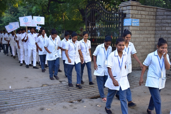 ಸದೃಢ ಆರೋಗ್ಯಕ್ಕೆ ಜೀವನ ಶೈಲಿ ಬದಲಾವಣೆಯಾಗಲಿ ಸದೃಢ ಆರೋಗ್ಯಕ್ಕೆ ಜೀವನ ಶೈಲಿ ಬದಲಾವಣೆಯಾಗಲಿ