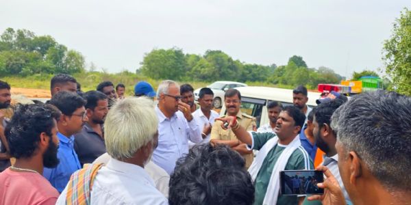 ರಸ್ತೆಯನ್ನು ಸುಗಮಗೊಳಿಸಿ ಸಾರ್ವಜನಿಕರಿಗೆ ಪರಿಹಾರ ಕಲ್ಪಿಸಿದ ಶಾಸಕ ಕೆ.ವೈ.ನಂಜೇಗೌಡ