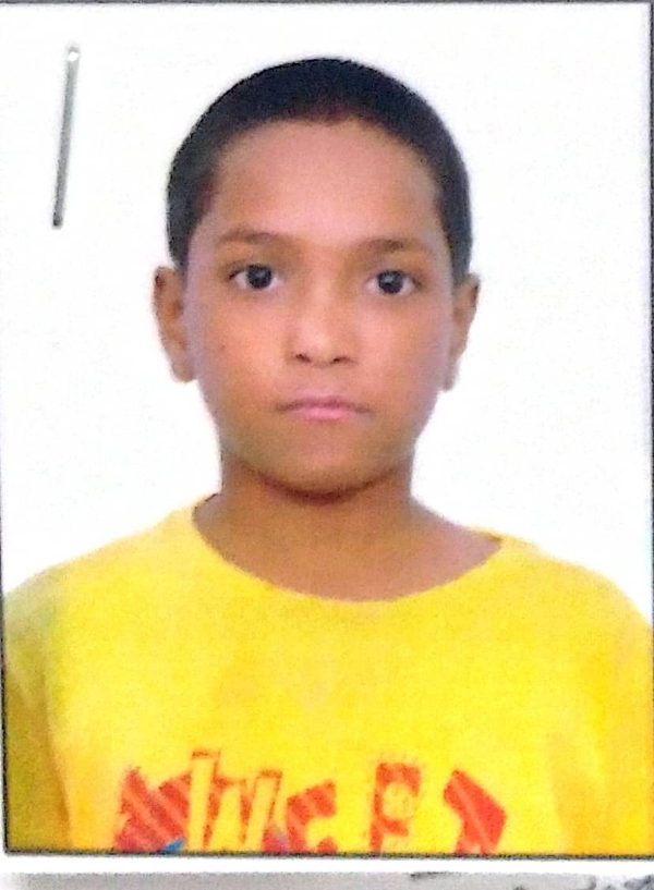 ಬಳ್ಳಾರಿ: ಪೋಷಕರ ಪತ್ತೆಗೆ ಮನವಿ ಬಳ್ಳಾರಿ: ಪೋಷಕರ ಪತ್ತೆಗೆ ಮನವಿ