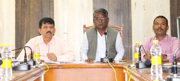 ಮಕ್ಕಳು ಶಿಕ್ಷಣದ ಹಕ್ಕಿನಿಂದ ವಂಚಿತರಾಗದಂತೆ ನೋಡಿಕೊಳ್ಳಿ - ಶೇಖರಗೌಡ ರಾಮತ್ನಾಳ ಮಕ್ಕಳು ಶಿಕ್ಷಣದ ಹಕ್ಕಿನಿಂದ ವಂಚಿತರಾಗದಂತೆ ನೋಡಿಕೊಳ್ಳಿ - ಶೇಖರಗೌಡ ರಾಮತ್ನಾಳ