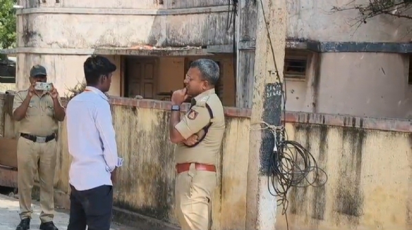 ಆತ್ಮಹತ್ಯೆ