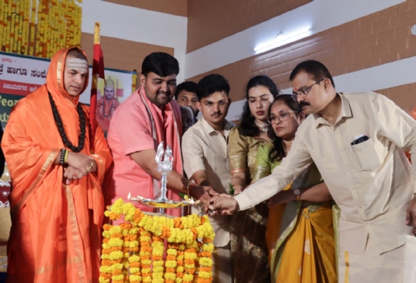 ಜಗತ್ತಿಗೆ ಬೇಕಾಗಿರುವುದು ಆರೋಗ್ಯ- ನೆಮ್ಮದಿ: ಉಜ್ಜಯಿನಿ ಶ್ರೀ ಜಗತ್ತಿಗೆ ಬೇಕಾಗಿರುವುದು ಆರೋಗ್ಯ- ನೆಮ್ಮದಿ: ಉಜ್ಜಯಿನಿ ಶ್ರೀ