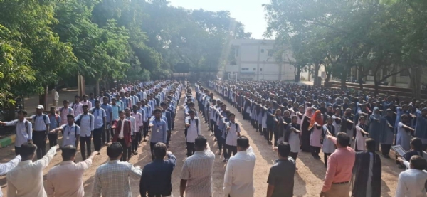 ಬಳ್ಳಾರಿ-ಸರಳಾದೇವಿ ಕಾಲೇಜು: ವಿದ್ಯಾರ್ಥಿಗಳಿಗೆ ಪ್ರತಿದಿನ ಸಂವಿಧಾನ ಪೀಠಿಕೆ ಭೋದನೆ ಬಳ್ಳಾರಿ-ಸರಳಾದೇವಿ ಕಾಲೇಜು: ವಿದ್ಯಾರ್ಥಿಗಳಿಗೆ ಪ್ರತಿದಿನ ಸಂವಿಧಾನ ಪೀಠಿಕೆ ಭೋದನೆ