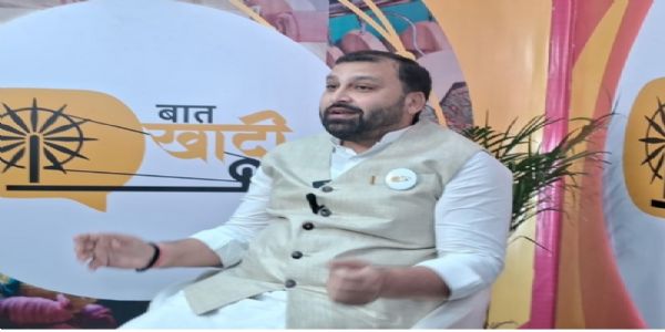 ಖಾದಿ ಸ್ವಾವಲಂಬನೆ ಮತ್ತು ಸ್ವದೇಶಿ ಸಂಕೇತವಾಗಿದೆ: ಕೆವಿಐಸಿ ಅಧ್ಯಕ್ಷ ಮನೋಜ್ ಕುಮಾರ್