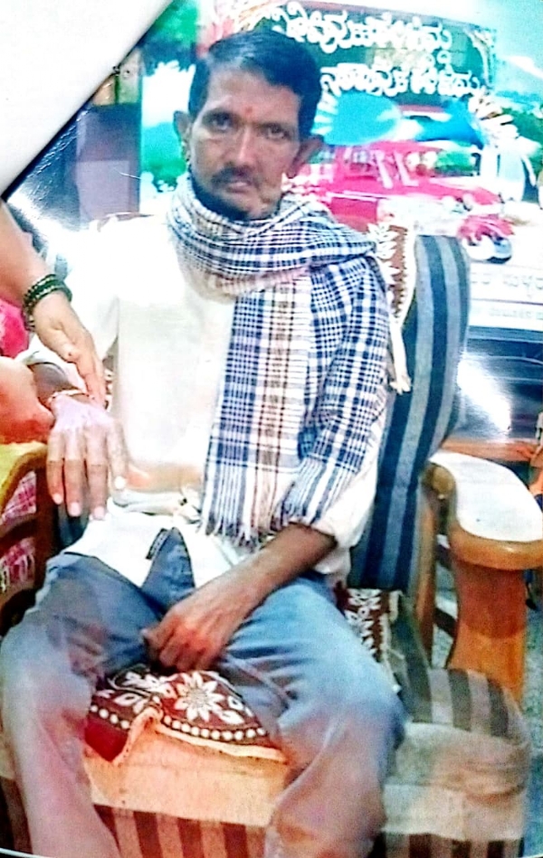 ಬಳ್ಳಾರಿ : ವ್ಯಕ್ತಿ ಕಾಣೆ: ಪತ್ತೆಗೆ ಮನವಿ ಬಳ್ಳಾರಿ : ವ್ಯಕ್ತಿ ಕಾಣೆ: ಪತ್ತೆಗೆ ಮನವಿ