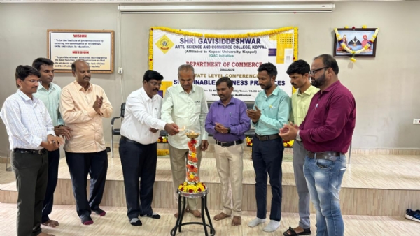 ಆರ್ಥಿಕ ಬೆಳವಣಿಗೆಗೆ ಯುವಜನತೆ ವ್ಯಾಪಾರದಲ್ಲಿ ಭಾಗವಹಿಸಬೇಕು: ಎಸ್.ವಿ.ಡಾಣಿ