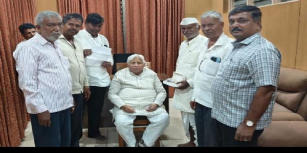 ಅಸುಂಡಿ ಗ್ರಾಮಕ್ಕೆ ಗೋವಿನ ಜೋಳ ಖರೀದಿ ಕೇಂದ್ರ ಬೇಡಿಕೆ: ಸಚಿವ ಎಚ್.ಕೆ. ಪಾಟೀಲ್ ಸ್ಪಂದನೆ