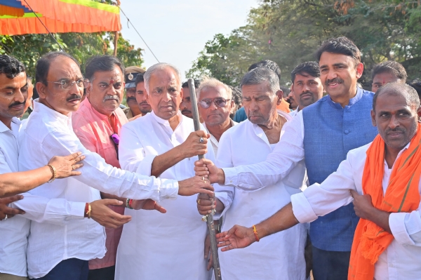 ಶಿಕ್ಷಣದಿಂದ ಮಾತ್ರ ಗ್ರಾಮೀಣ ಭಾಗ ಅಭಿವೃದ್ಧಿ ಹೊಂದಲು ಸಾಧ್ಯ- ಎನ್ಎಸ್ ಬೋಸರಾಜು*