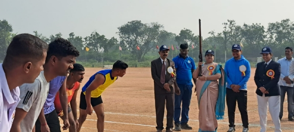 ದೈಹಿಕ ಸದೃಢತೆ, ಒತ್ತಡ ನಿರ್ವಹಣೆಗೆ ಕ್ರೀಡೆಗಳು ಸಹಕಾರಿ :  ಜಿಲ್ಲಾಧಿಕಾರಿ