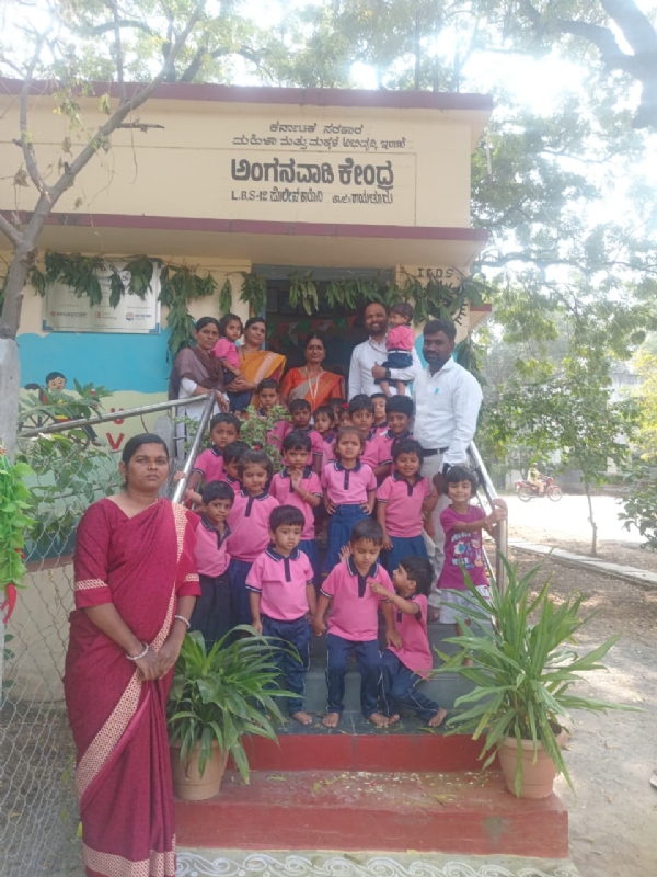 ಅಂಗನವಾಡಿಯಲ್ಲಿ ಎಲ್ ಕೆಜಿ, ಯುಕೆಜಿ ಪೂರ್ವ ಪ್ರಾಥಮಿಕ ತರಗತಿಗೆ ಶುಭಾರಂಭ ಅಂಗನವಾಡಿಯಲ್ಲಿ ಎಲ್ ಕೆಜಿ, ಯುಕೆಜಿ ಪೂರ್ವ ಪ್ರಾಥಮಿಕ ತರಗತಿಗೆ ಶುಭಾರಂಭ