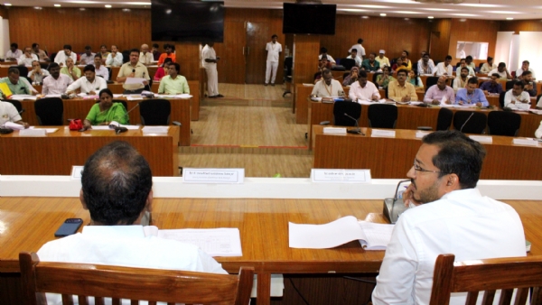 ಕೊಪ್ಪಳ  : ಜಿಲ್ಲೆಯ ರೈತರನ್ನು ಸಾವಯವ ಕೃಷಿಗೆ ಪ್ರೋತ್ಸಾಹಿಸಿ: ಸಂಸದ ಕೆ.ರಾಜಶೇಖರ ಹಿಟ್ನಾಳ