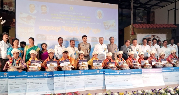 ಪ್ರಬಂಧ ಸ್ಪರ್ಧೆಯಲ್ಲಿ ಸ್ಪೂರ್ತಿ ಉಪ್ಪಾರ್ ರಾಜ್ಯಕ್ಕೆ ಪ್ರಥಮ