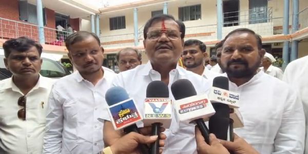 ನಾನು ಸಚಿವ ಸ್ಥಾನದ ಆಕಾಂಕ್ಷಿ : ಶಾಸಕ ವಿಠ್ಠಲ