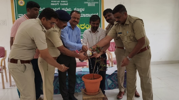 ಸಮೂಹ ಸಾರಿಗೆ - ವಿದ್ಯುತ್ ಚಾಲಿತ ವಾಹನಗಳ ಬಳಕೆ ಮಾಡಿ - ಪ್ರಭುಸ್ವಾಮಿ ಹಿರೇಮಠ ಸಮೂಹ ಸಾರಿಗೆ - ವಿದ್ಯುತ್ ಚಾಲಿತ ವಾಹನಗಳ ಬಳಕೆ ಮಾಡಿ - ಪ್ರಭುಸ್ವಾಮಿ ಹಿರೇಮಠ