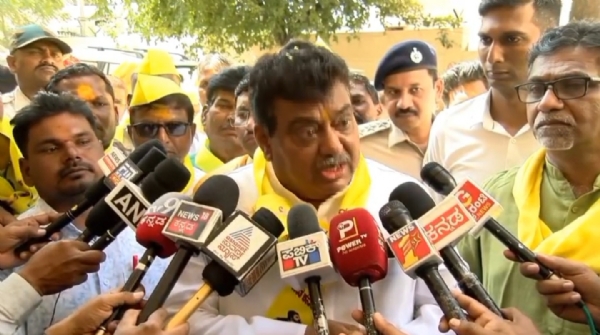 ಪಾಟೀಲ ಪಾಟೀಲ