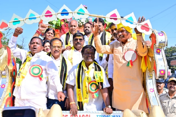 ಸಮಾನತೆ ಸಾರಿದ ಮಹಾನ ಶ್ರೇಷ್ಠ ಸಂತ ಶ್ರೀ ಕನಕದಾಸರು- ಎನ್ಎಸ್ ಬೋಸರಾಜು ಸಮಾನತೆ ಸಾರಿದ ಮಹಾನ ಶ್ರೇಷ್ಠ ಸಂತ ಶ್ರೀ ಕನಕದಾಸರು- ಎನ್ಎಸ್ ಬೋಸರಾಜು